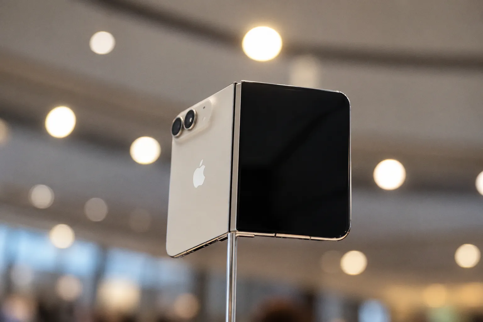 Личный опыт использования складного Apple iPhone Duo и что важно учесть
