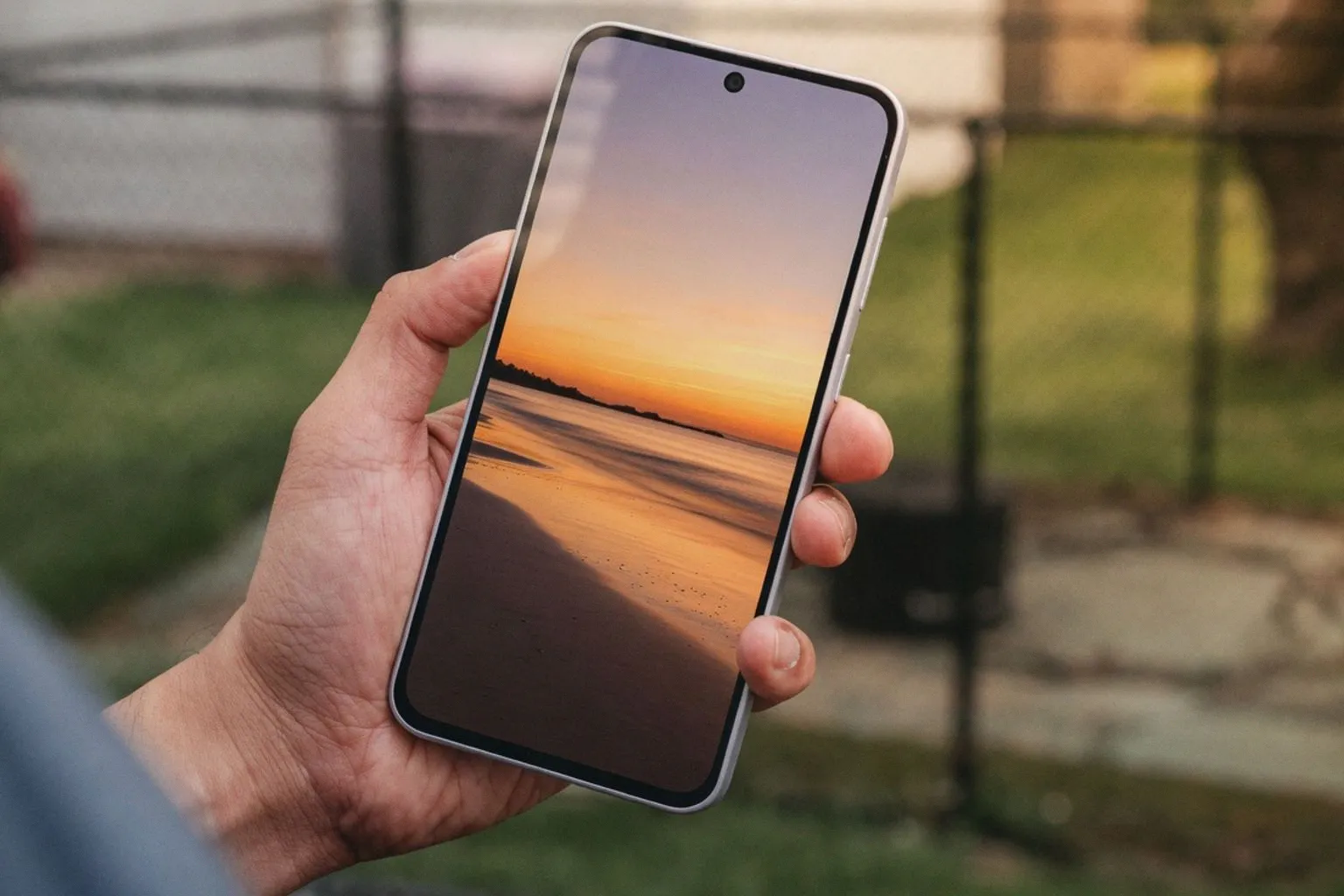Недооцененные смартфоны 2026: выбор моделей Samsung и Xiaomi