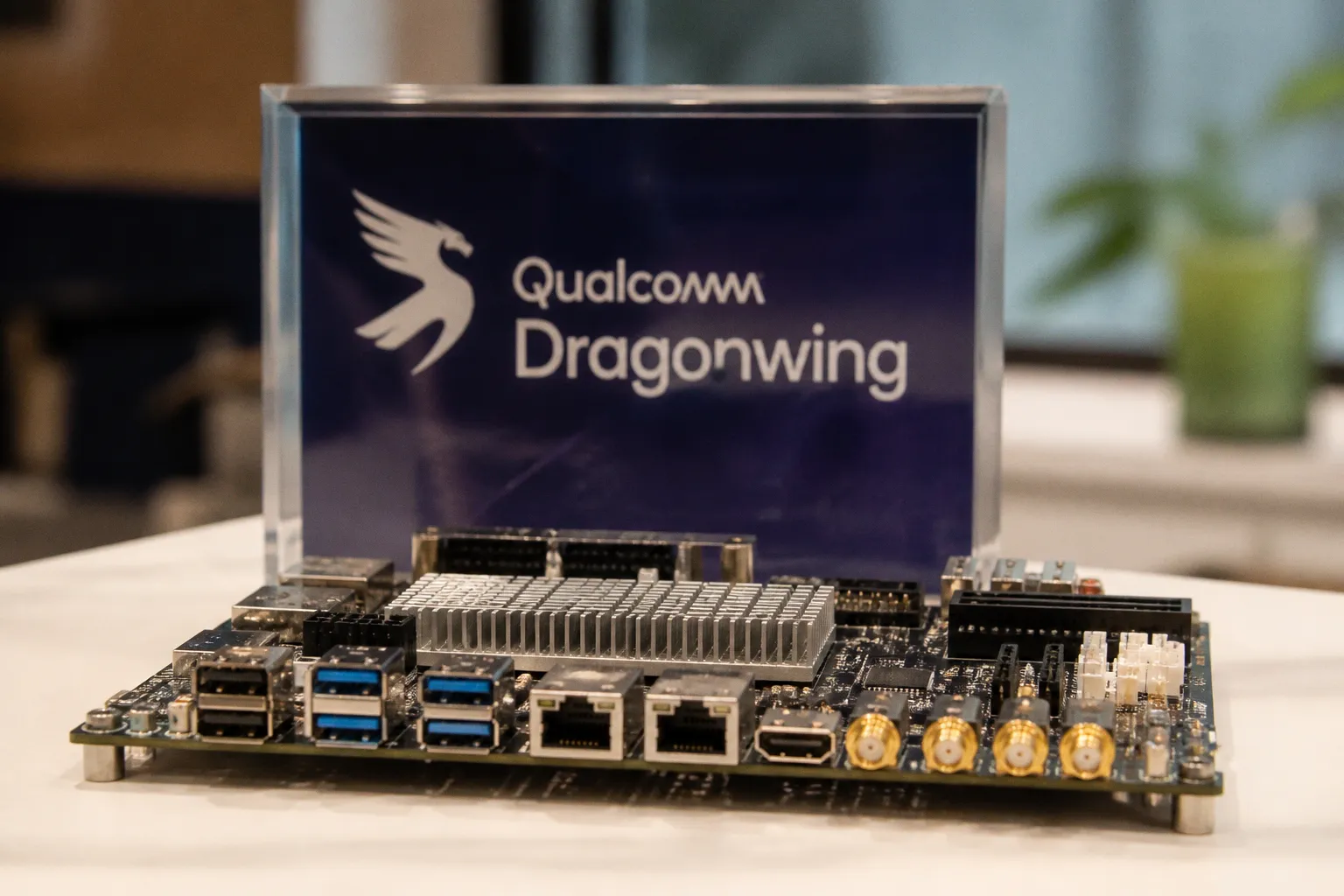 Процессоры Qualcomm Dragonwing: новый вектор развития AI в потребительской электронике